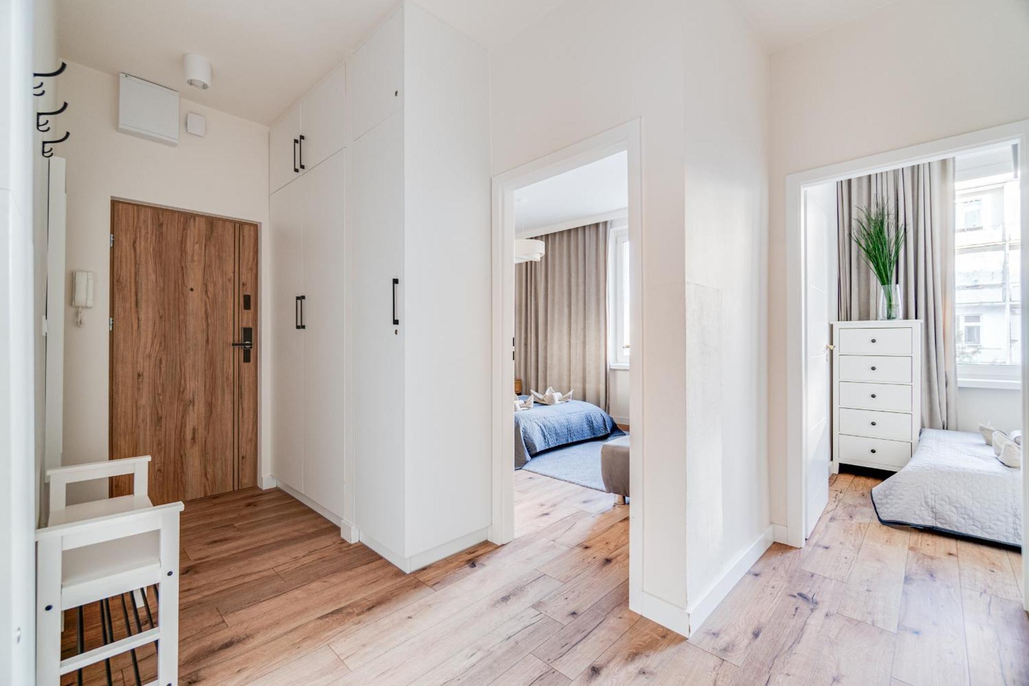 ורוצלב Bright Day Apartment - Self Check-In 24H, 10 Min Market Square מראה חיצוני תמונה